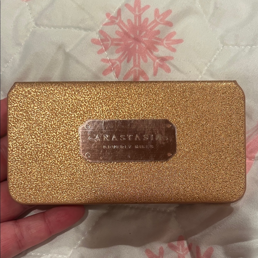 Anastasia Beverly Hills face pallet